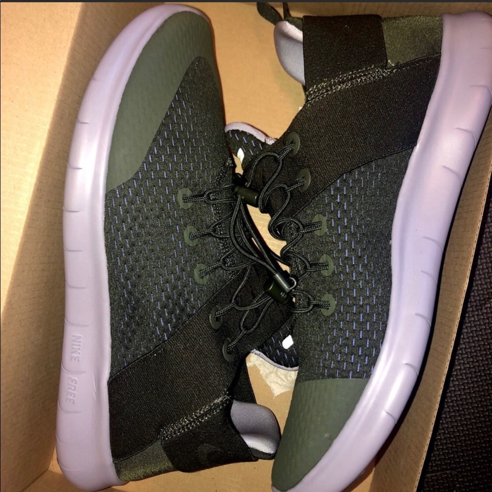 Nike Free RN Commuter Shoes